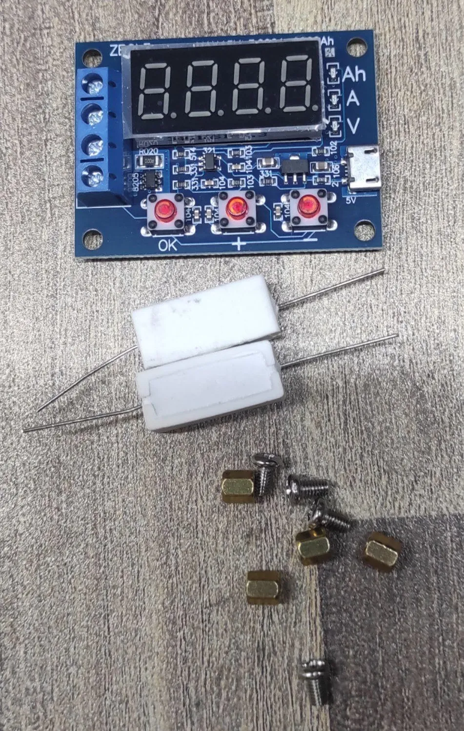 Garosa testeur de capacité de batterie 1,2–12 V à écran LED