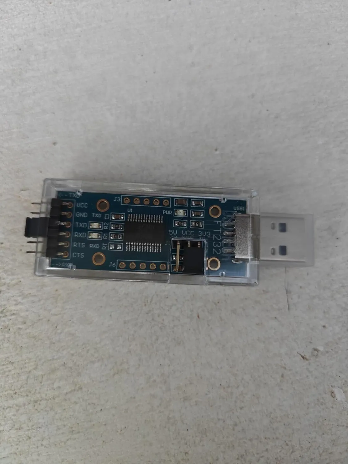DSD TECH adaptateur USB TTL FT232RL 3,3V 5V