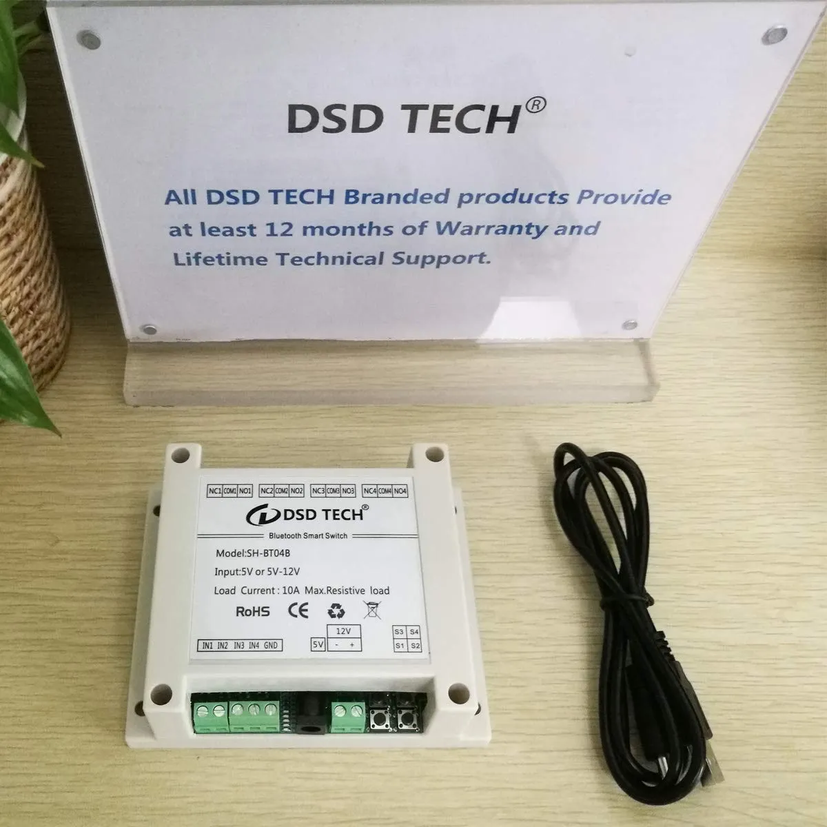 DSD TECH SH-BT04B relais Bluetooth V2 4 canaux 5/12 V