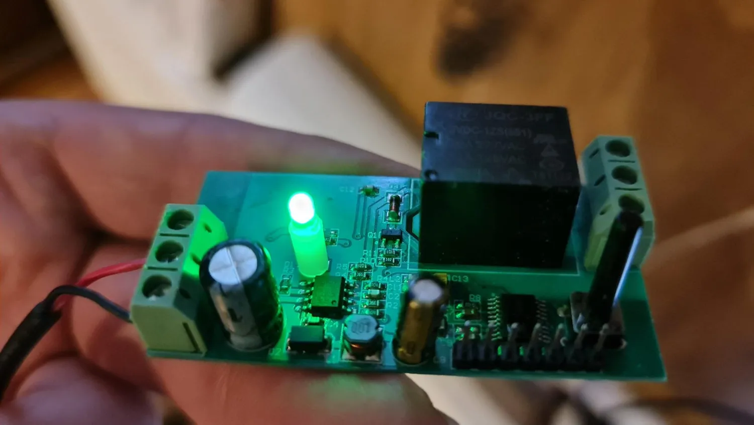 DSD TECH Bluetooth SH-BT01C relais 1 canal V2