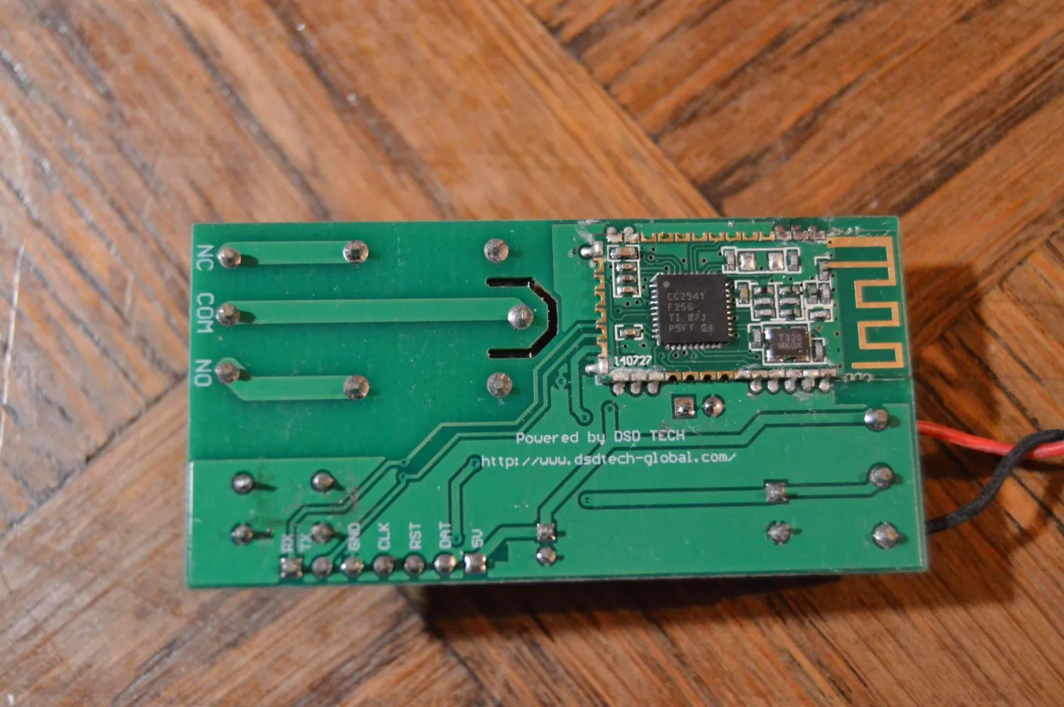 DSD TECH Bluetooth SH-BT01C relais 1 canal V2