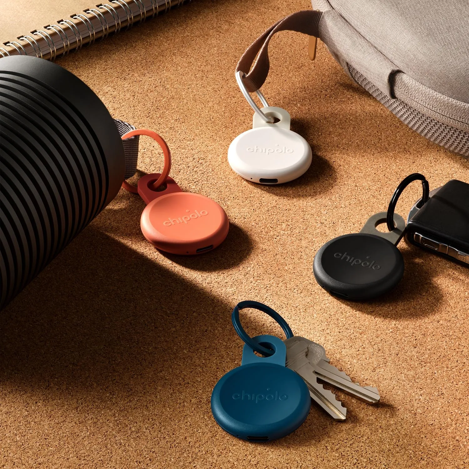 Chipolo LOOP tracker Bluetooth rechargeable, lot de 4 mixte