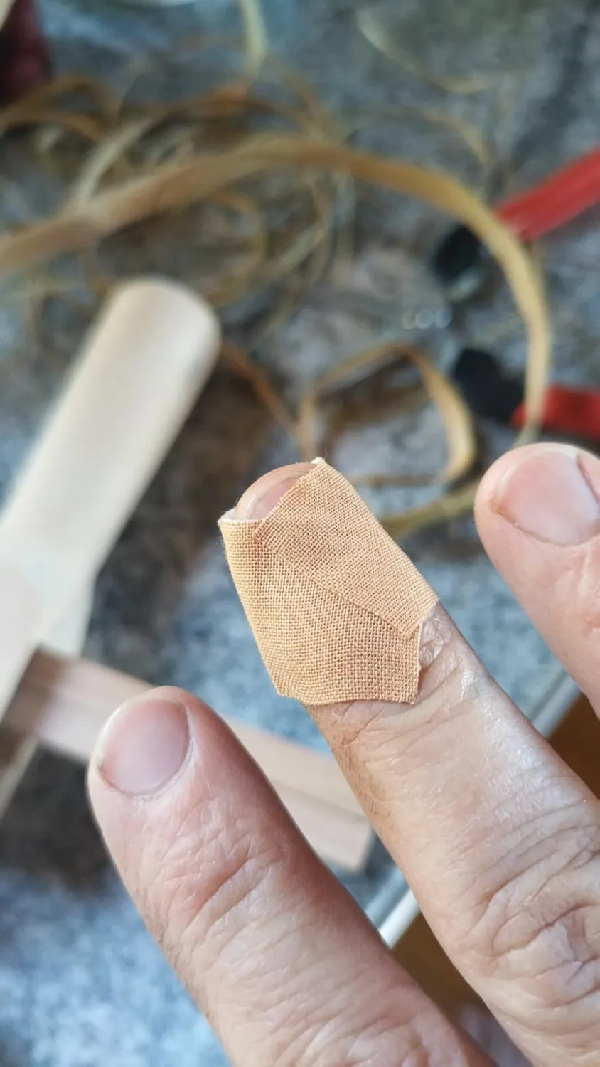 Garosa coupe-cuir réglable pour lanières 0 à 10 cm avec 5 lames