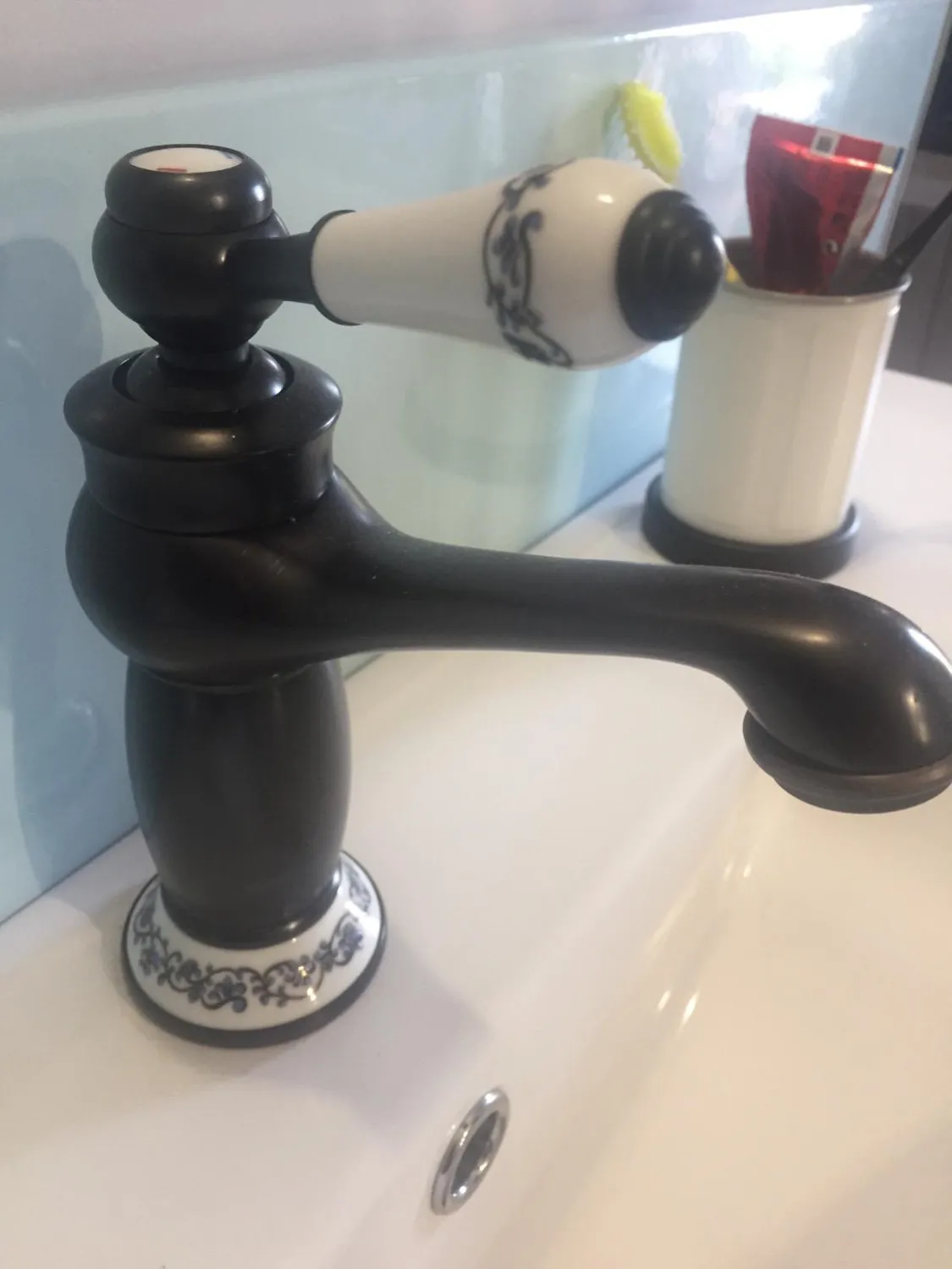Garosa robinet lavabo vintage à motifs floraux, blanc antique, laiton